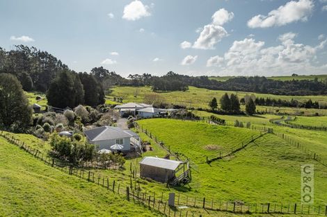 Photo of property in 93 Alf Access Road, Helensville, 0875