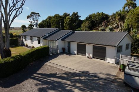 Photo of property in 6139 South Road, Rahotu, Opunake, 4685