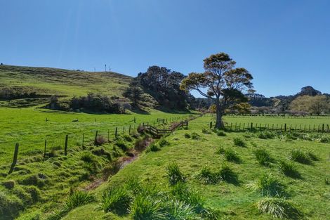 Photo of property in 3 Murray Street, Waitotara, Wanganui, 4588