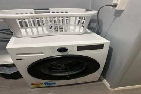 Photo of property in 24 Palmer Crescent, Silverstream, Upper Hutt, 5019