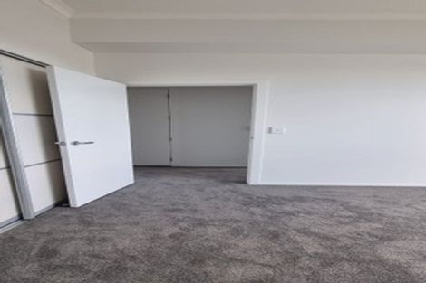 Photo of property in 23/11 Carlos Drive, Flat Bush, Auckland, 2016