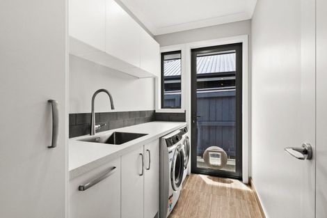 Photo of property in 45a Arataki Road, Havelock North, 4130