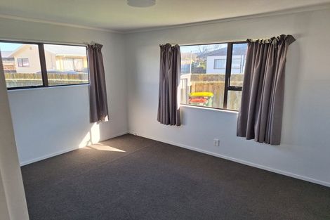 Photo of property in 22 Trevethick Grove, Woburn, Lower Hutt, 5010