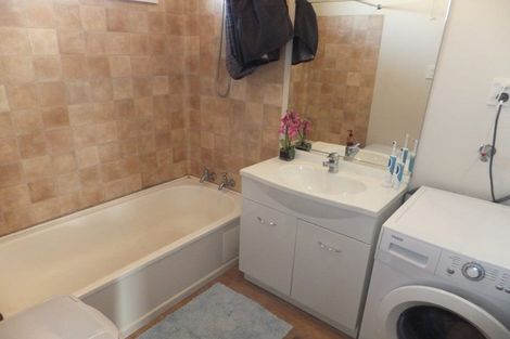 Photo of property in 1/112 Champion Street, Edgeware, Christchurch, 8013