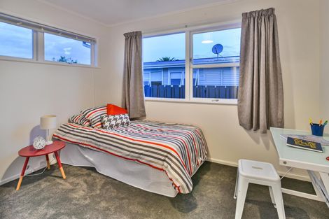 Photo of property in 35 Wordsworth Road, Manurewa, Auckland, 2102