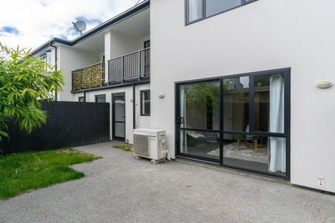 Photo of property in 8b Defoe Place, Waltham, Christchurch, 8023