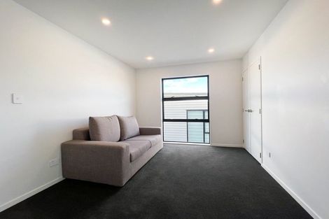 Photo of property in 58 Rush Creek Drive, Westgate, Auckland, 0614