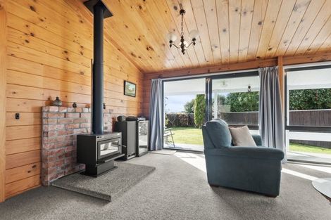 Photo of property in 15 Dunsinane Place, Marton, 4710