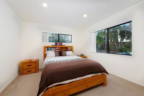 Photo of property in 9 San Ignacio Court, Henderson, Auckland, 0612