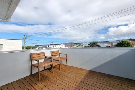 Photo of property in 74 Kauri Street, Miramar, Wellington, 6022