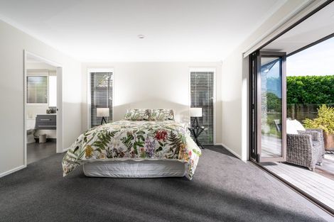 Photo of property in 3 Mcgregor Place, Paraparaumu, 5032