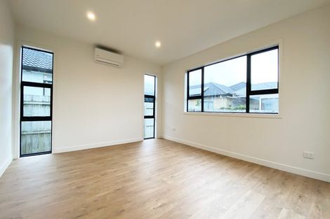 Photo of property in 4 Millfield Lane, Papakura, 2110