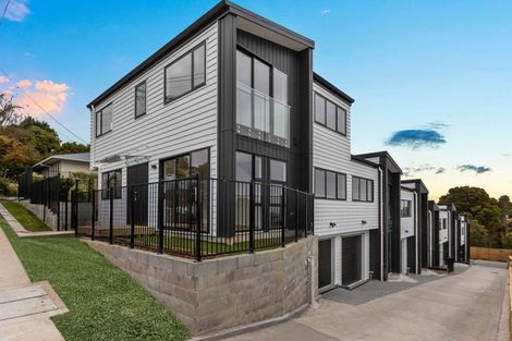 Photo of property in 4/14 Roland Hill, Glen Eden, Auckland, 0602