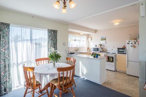 Photo of property in 3a Broadbelt Grove, Levin, 5510
