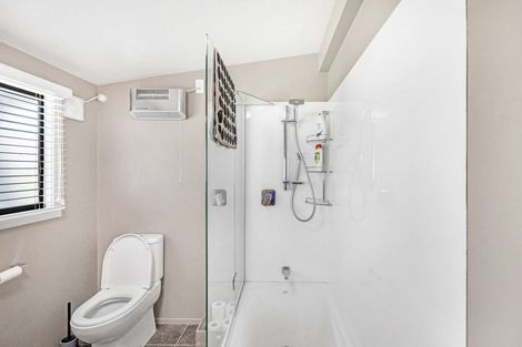 Photo of property in 33 Aotea Crescent, Gore, 9710