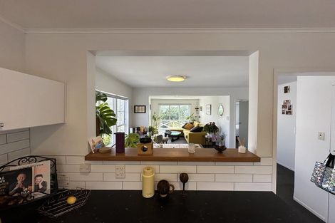 Photo of property in 24a Parklands Drive, Karori, Wellington, 6012