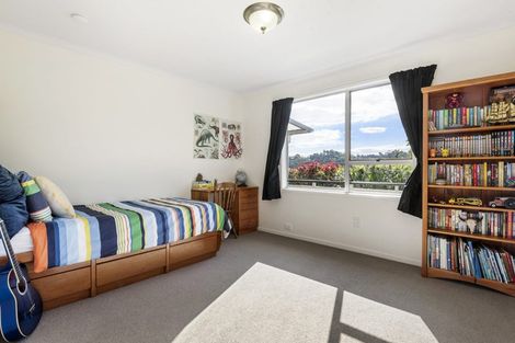Photo of property in 29 Cantina Avenue, Bayview, Auckland, 0629