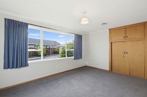 Photo of property in 10 Aztec Place, Redwood, Christchurch, 8051