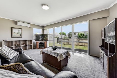 Photo of property in 17 Simon Place, Nawton, Hamilton, 3200