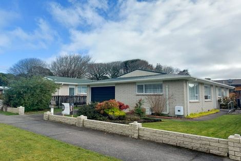 Photo of property in 82 Celia Street, Stratford, 4332