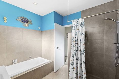 Photo of property in 83 Rob Roy Lane, Wanaka, 9305