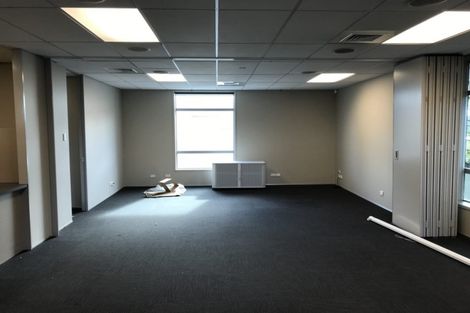 Photo of property in 4 Forest Glen, Orewa, 0931