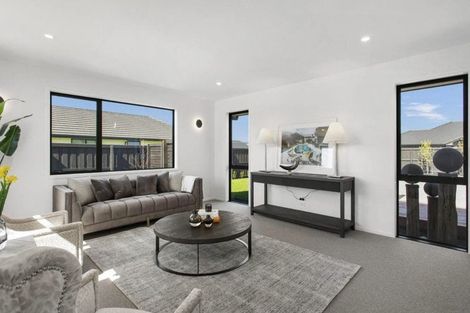 Photo of property in 6 Earl Way, Amberley, 7410