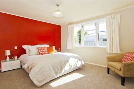 Photo of property in 56c Waiwhetu Road, Waiwhetu, Lower Hutt, 5010