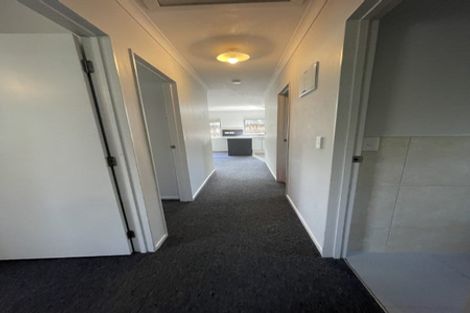 Photo of property in 10 Hinau Street, New Lynn, Auckland, 0600