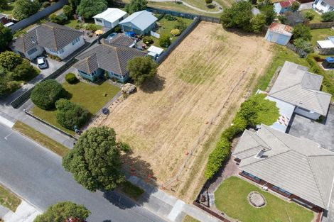 Photo of property in 16 Sladden Street, Naenae, Lower Hutt, 5011