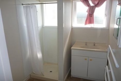 Photo of property in 6/7 Lydia Avenue, Northcote, Auckland, 0627