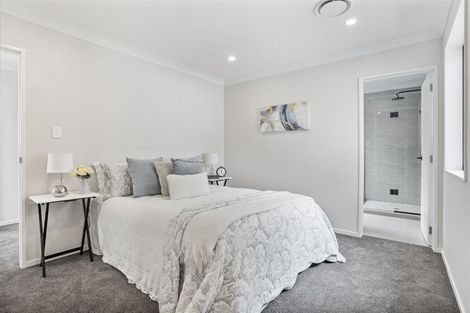 Photo of property in 42 Drumbuoy Drive, Flat Bush, Auckland, 2019