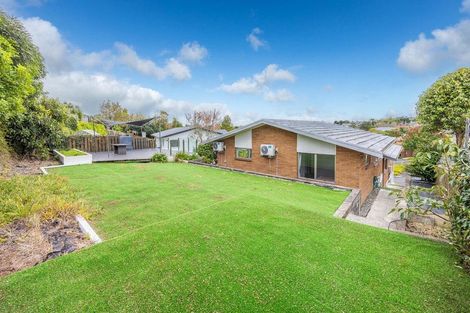 Photo of property in 16 Garthwood Road, Hillcrest, Hamilton, 3216