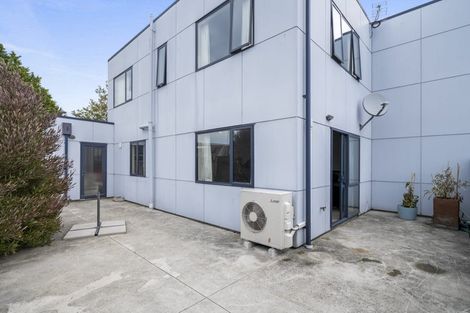 Photo of property in 4/75 Thackeray Place, Waltham, Christchurch, 8023