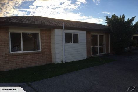 Photo of property in 42 Linwood Drive, Paraparaumu, 5032