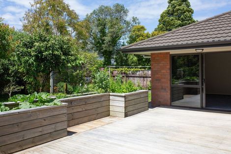 Photo of property in 6 Nimmo Avenue, Waikanae, 5036