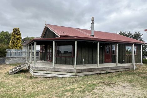 Photo of property in 7a Victoria Street, Hawera, 4610