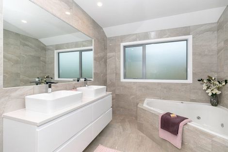 Photo of property in 9 Santiago Place, Flagstaff, Hamilton, 3210