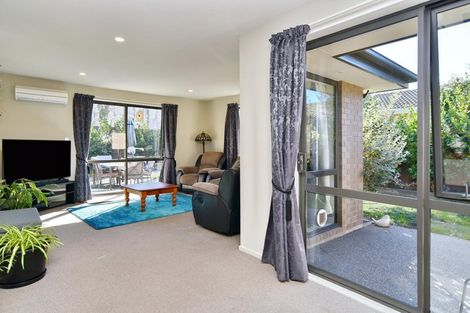 Photo of property in 168b Palmers Road, New Brighton, Christchurch, 8083
