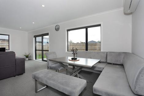 Photo of property in 17 Oldfield Lane, Marton, 4710