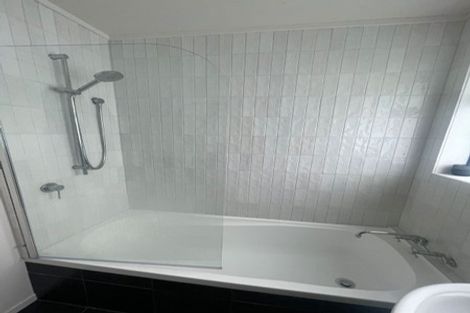 Photo of property in 1 Tulloch Street, Saint Johns Hill, Whanganui, 4500