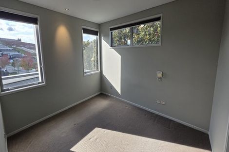 Photo of property in 73 Ridge View Crescent, Pukekohe, 2120