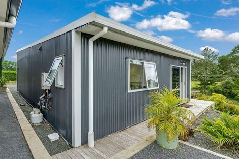 Photo of property in 306a Inland Road, Helensville, 0875