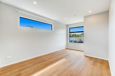 Photo of property in 25 Withers Road, Glen Eden, Auckland, 0602