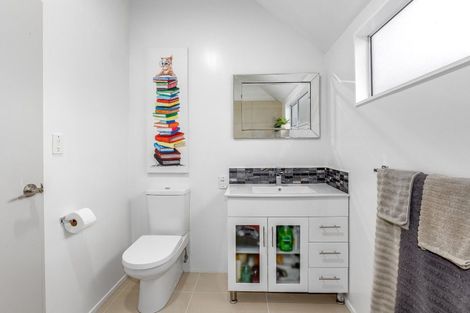Photo of property in 41 Joseph Banks Drive, Whitby, Porirua, 5024