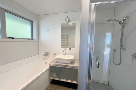 Photo of property in 53 Major Hornbrook Road, Mount Pleasant, Christchurch, 8081