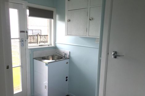 Photo of property in 1/20 Queen Street, Cambridge, 3434