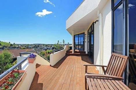 Photo of property in 49 Churchill Drive, Taradale, Napier, 4112