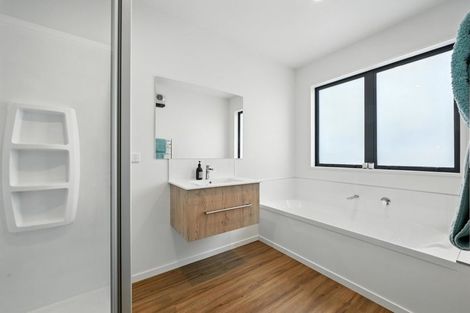 Photo of property in 29 Plover Avenue, Amberley, 7410