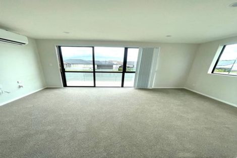 Photo of property in 26 Hinonga Loop, Silverdale, 0932